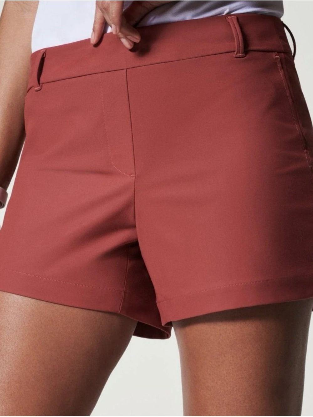 Spanx sunshine Stretch Performance Shorts size medium